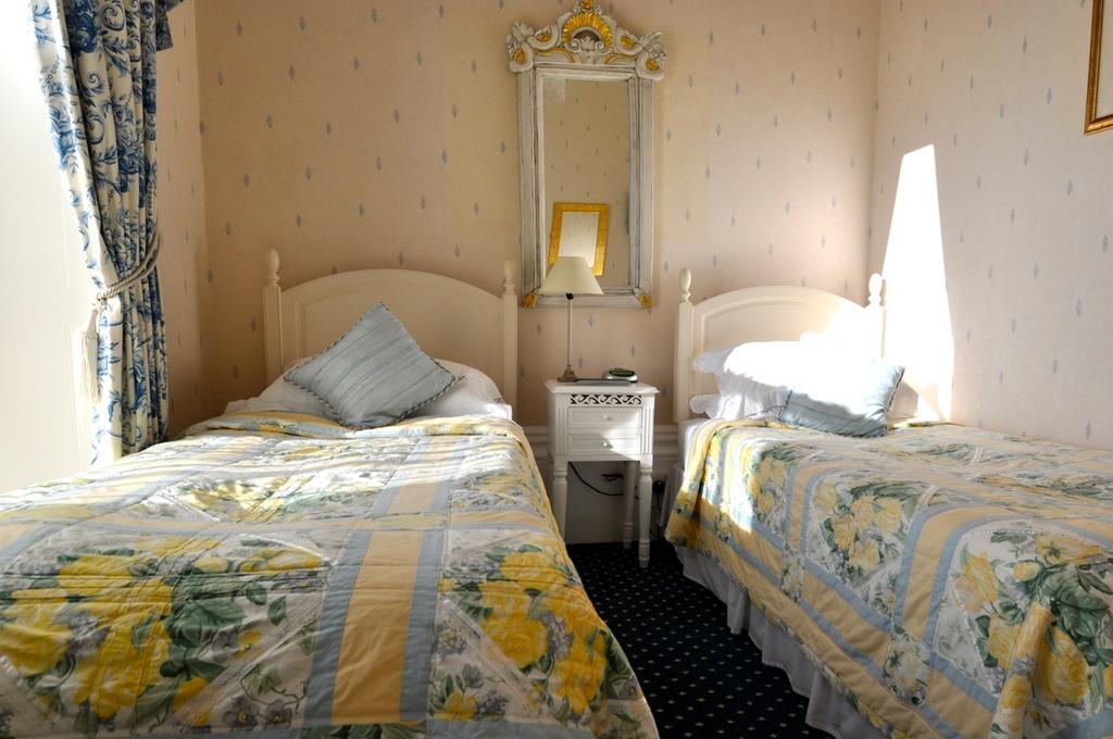 Willoughby House Hotel & Apartments Cheltenham Chambre photo