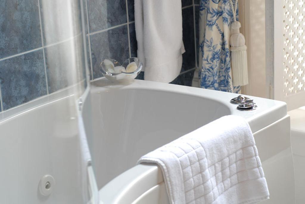 Willoughby House Hotel & Apartments Cheltenham Chambre photo